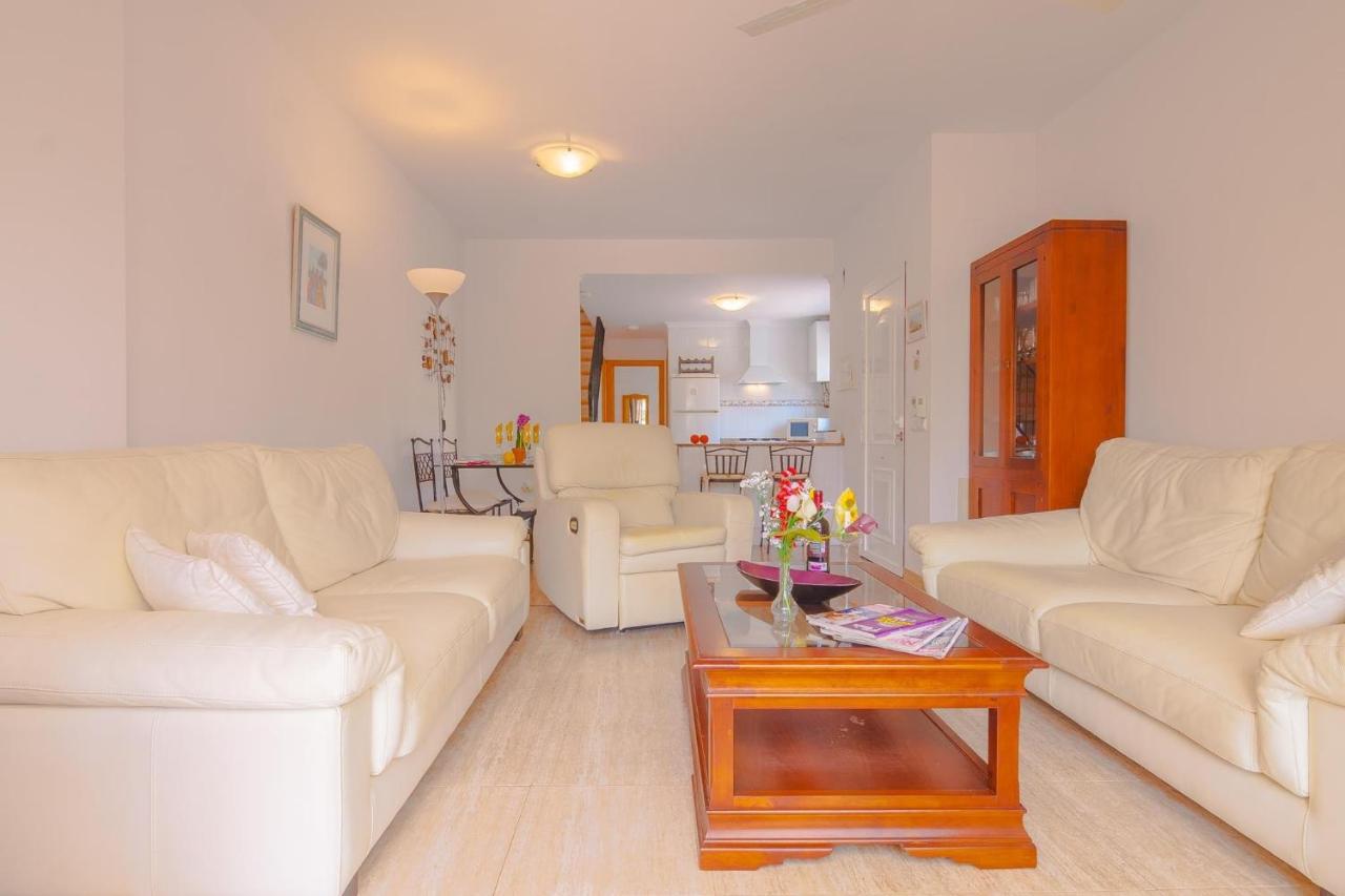 Villas Guzman Margaret Calpe Esterno foto